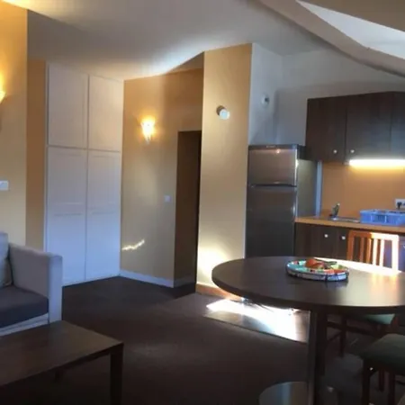 Un Sejour Dans Un Chateau En Montagne Ete Et Hiver Apartament *